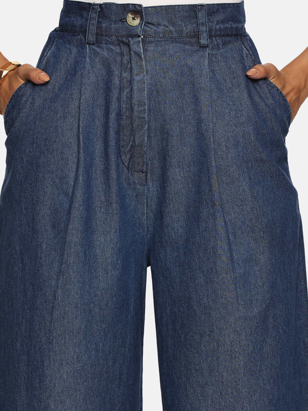 IS.U Light Blue Barrel Fit Pant