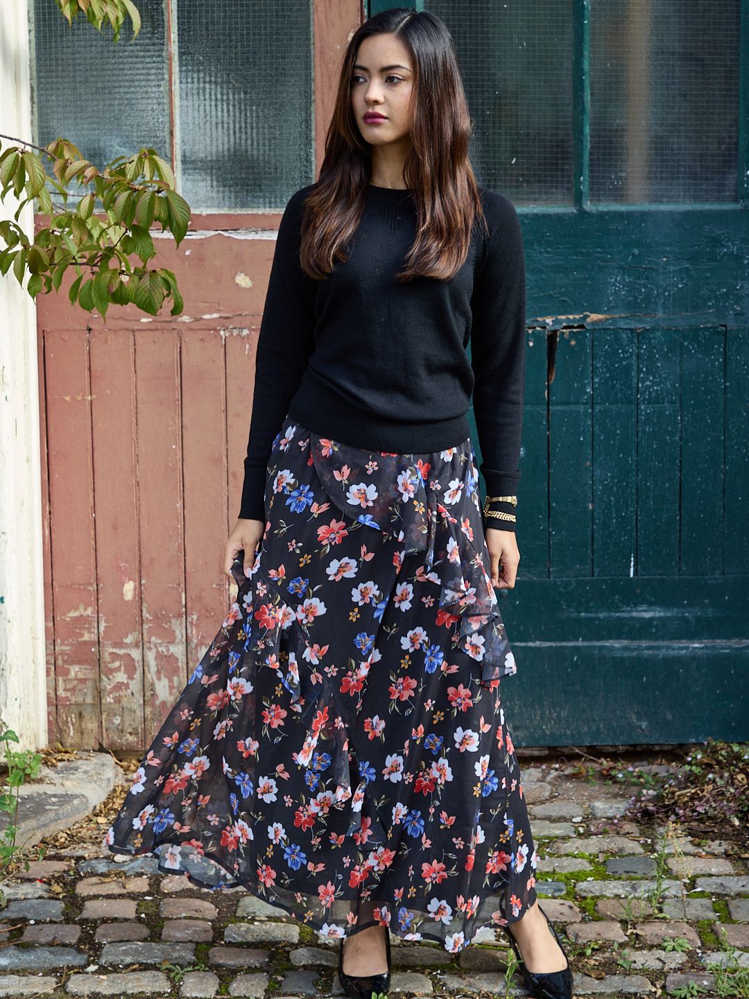 Black Flower Lady Skirt-Waist 26 to 30