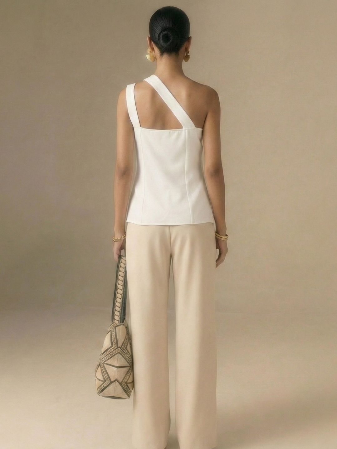 IS.U White One-Shoulder Button Down Vest
