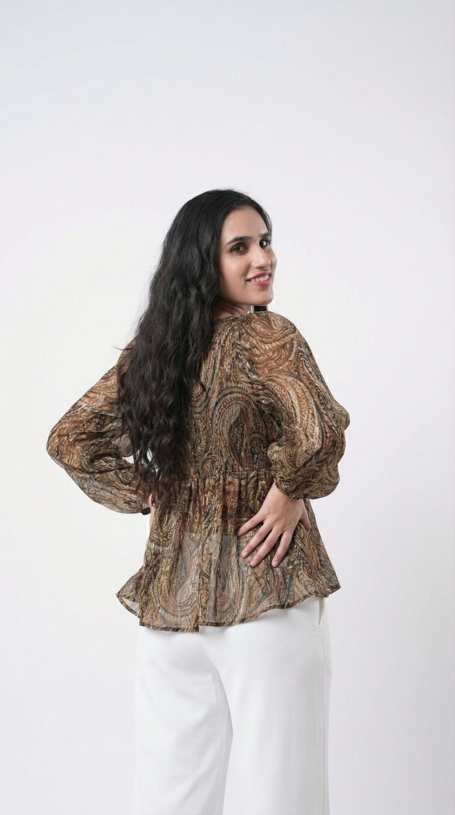 IS.U Multicolor Front Tie-Knot Peplum Top