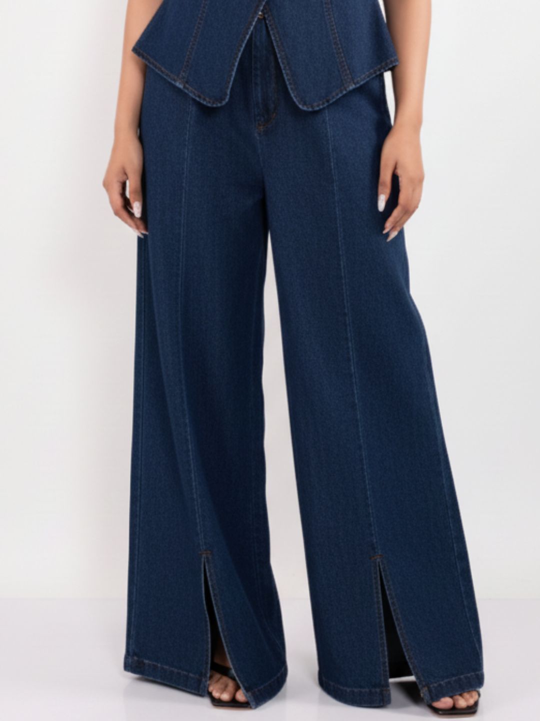 IS.U Dark Blue High-Wait Denim Slit Pants