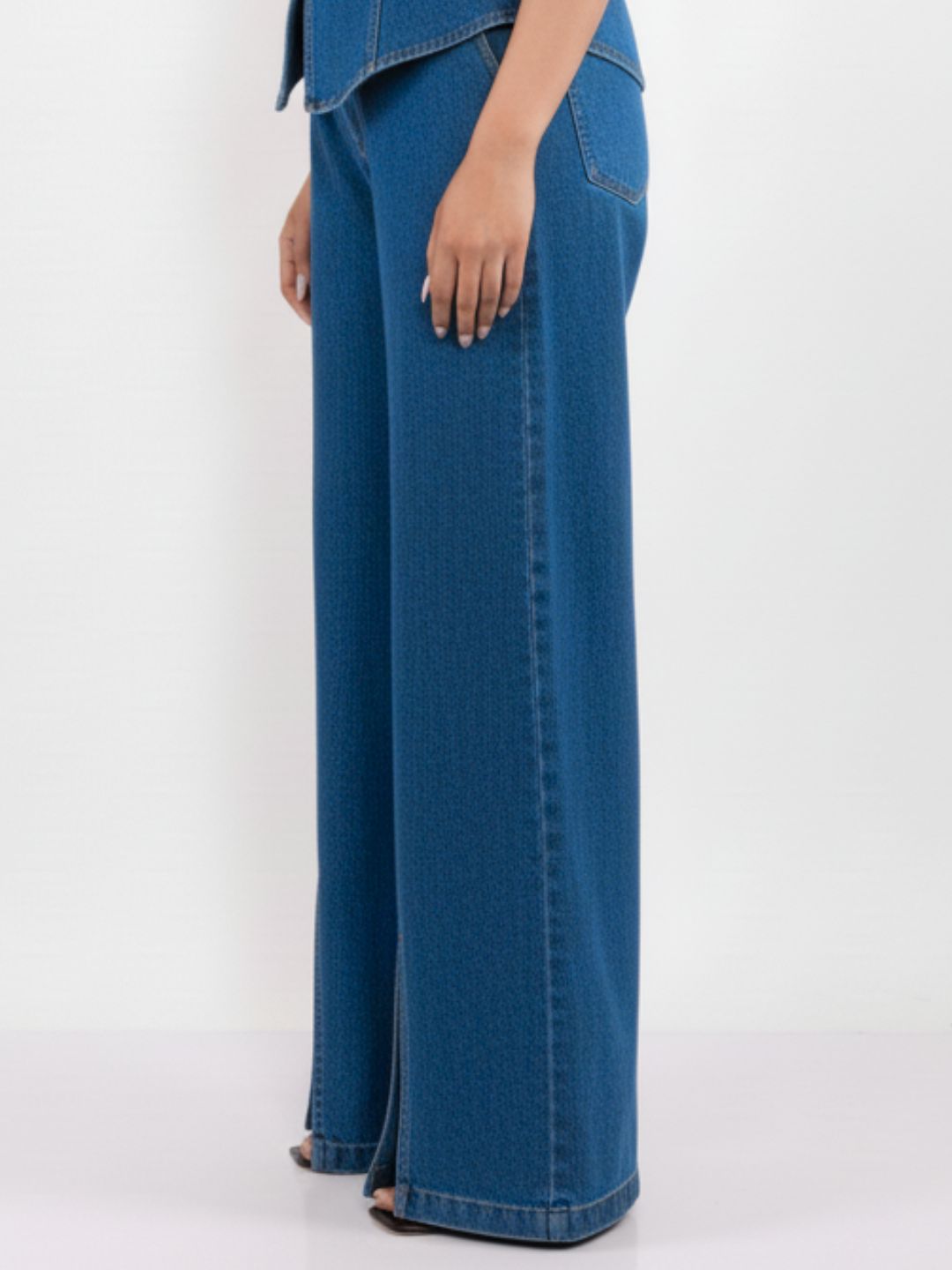 IS.U Medium Blue High-Wait Denim Slit Pants