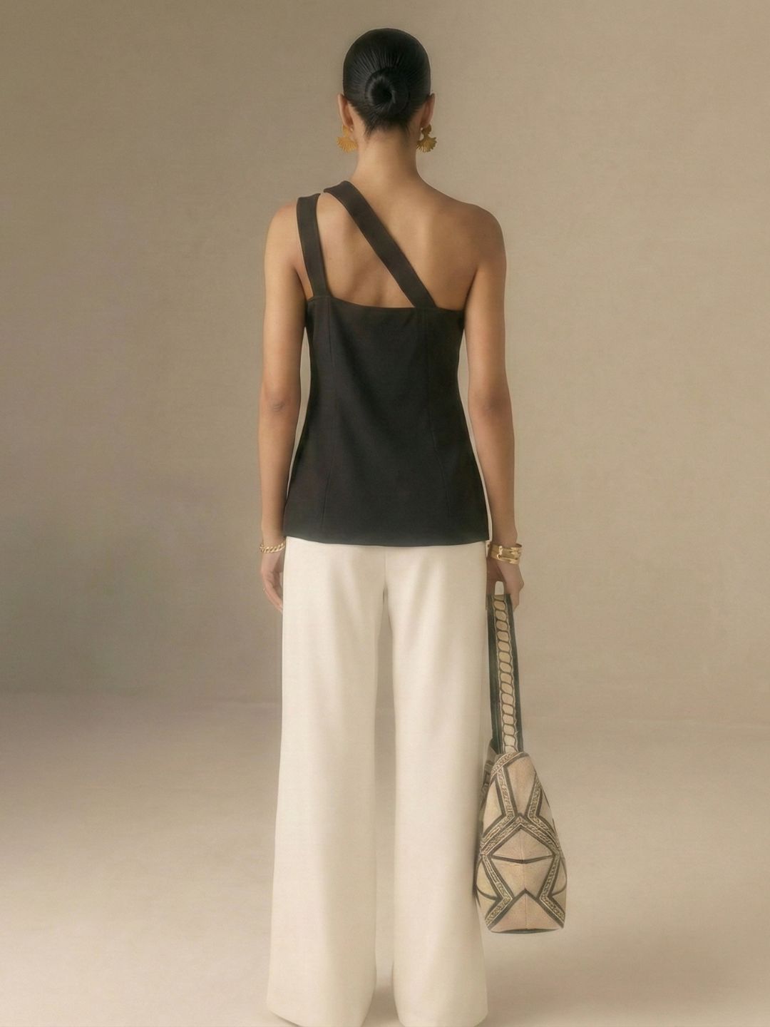 IS.U Black One-Shoulder Button Down Vest