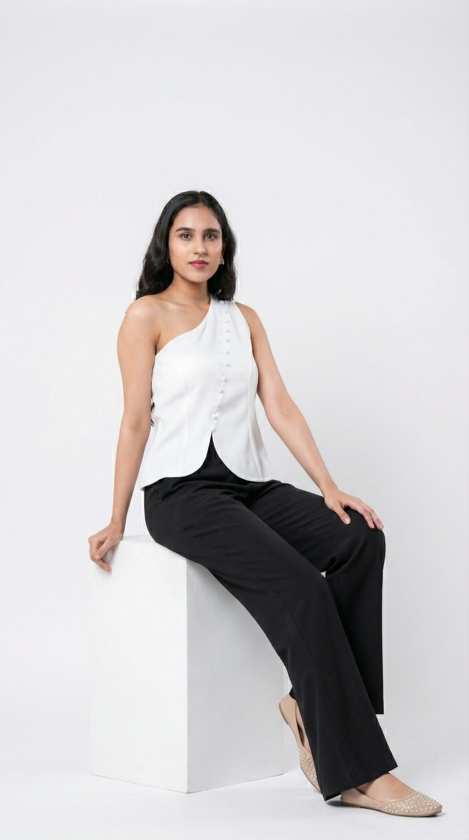 IS.U White One-Shoulder Button Down Vest
