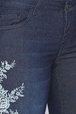 Load image into Gallery viewer, IS.U Indigo Embroidered Skinny Jeans